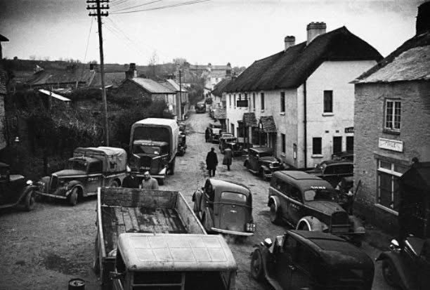 Historic photo of The George Inn, Blackawtom